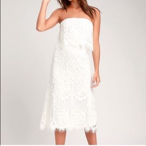Lulu’s Delia White Lace Strapless Dress L